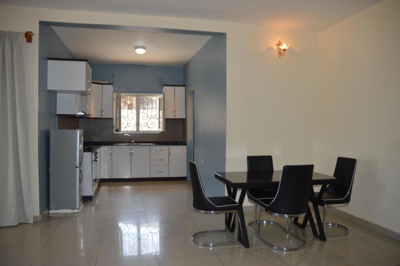 Residence Rosalie Yaounde Exterior photo