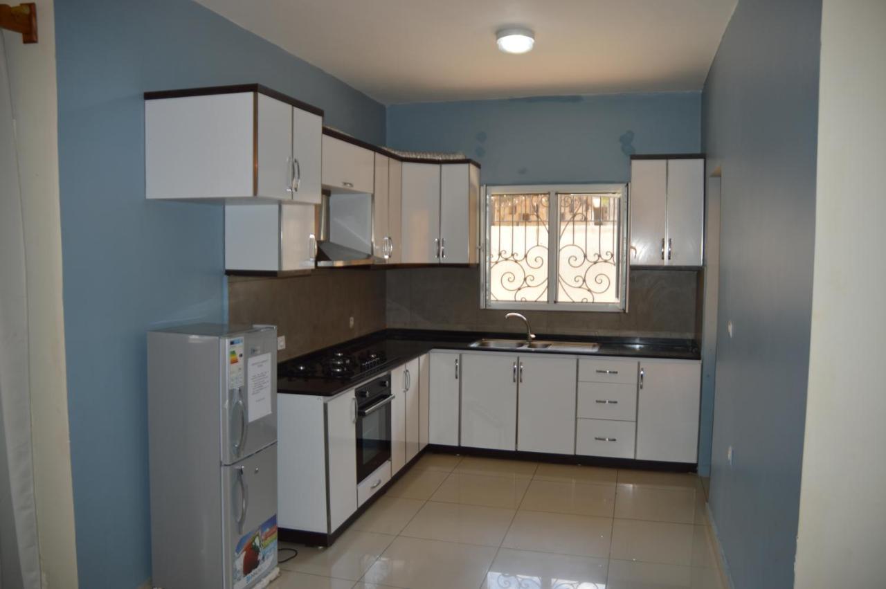 Residence Rosalie Yaounde Exterior photo