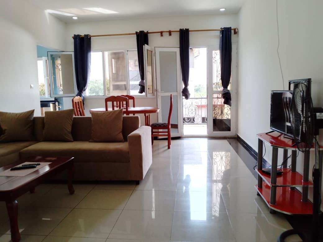 Residence Rosalie Yaounde Exterior photo